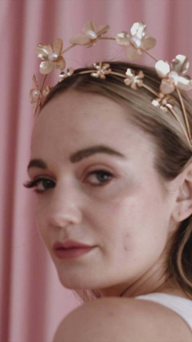 DELILAH CROWN