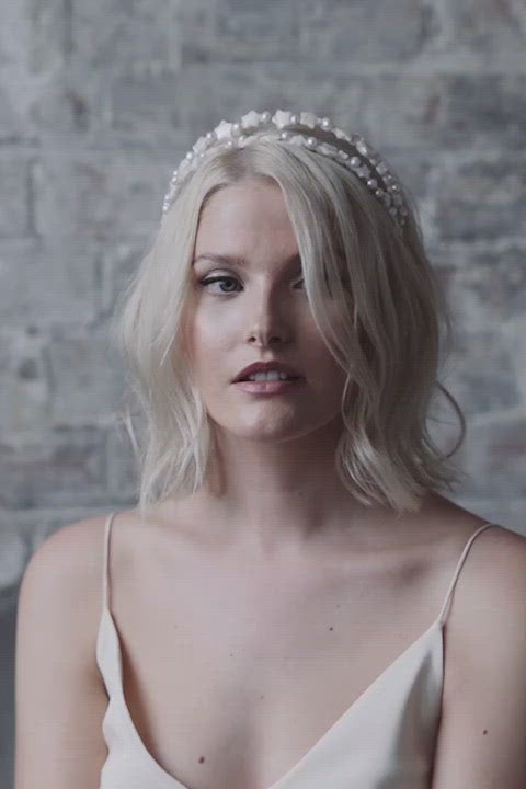 Bridal pearl and star crown headpiece