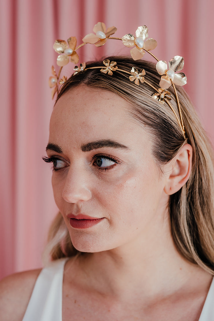 DELILAH CROWN