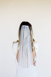 Long bridal veil with unique modern geometric pattern
