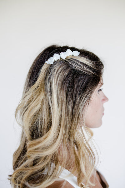 Mother of pearl bridal hair comb in heart pattern